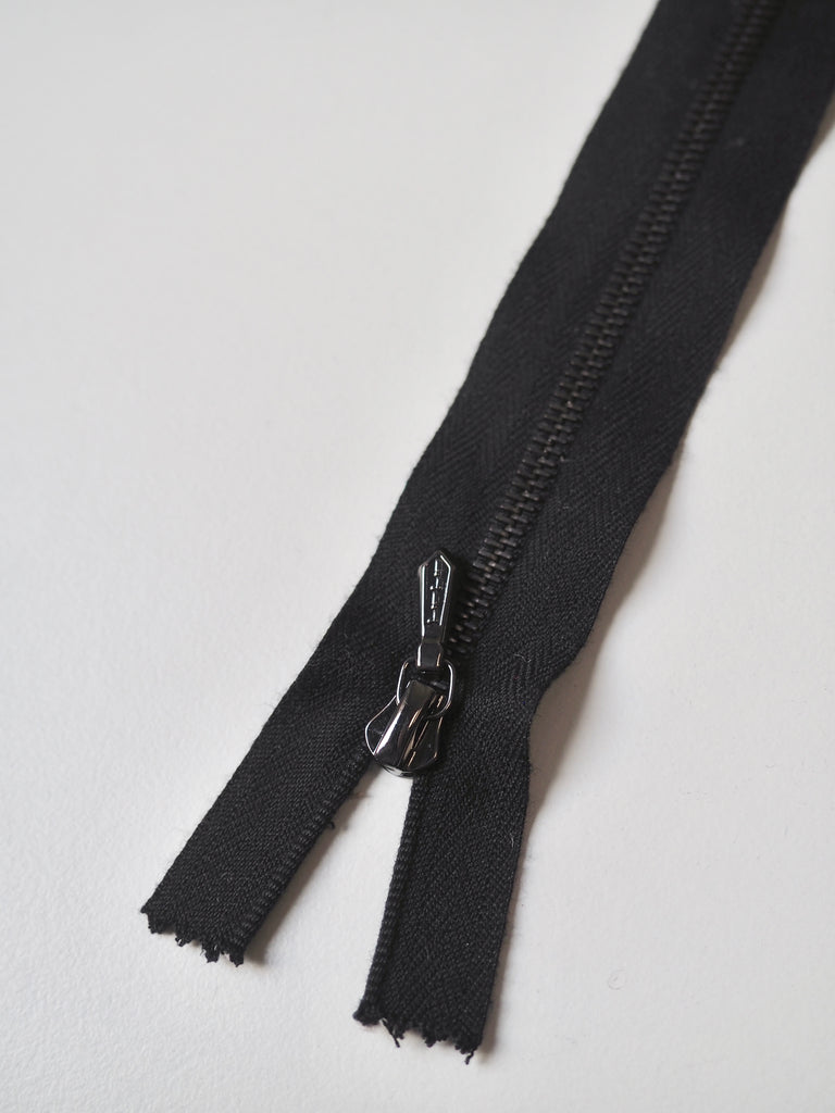 Riri 12cm/4.5inch Narrow Metal Teeth Zips