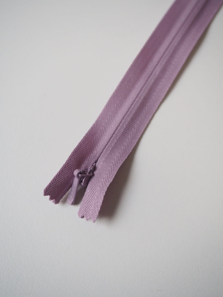 YKK 60cm/23inch Invisible Zips