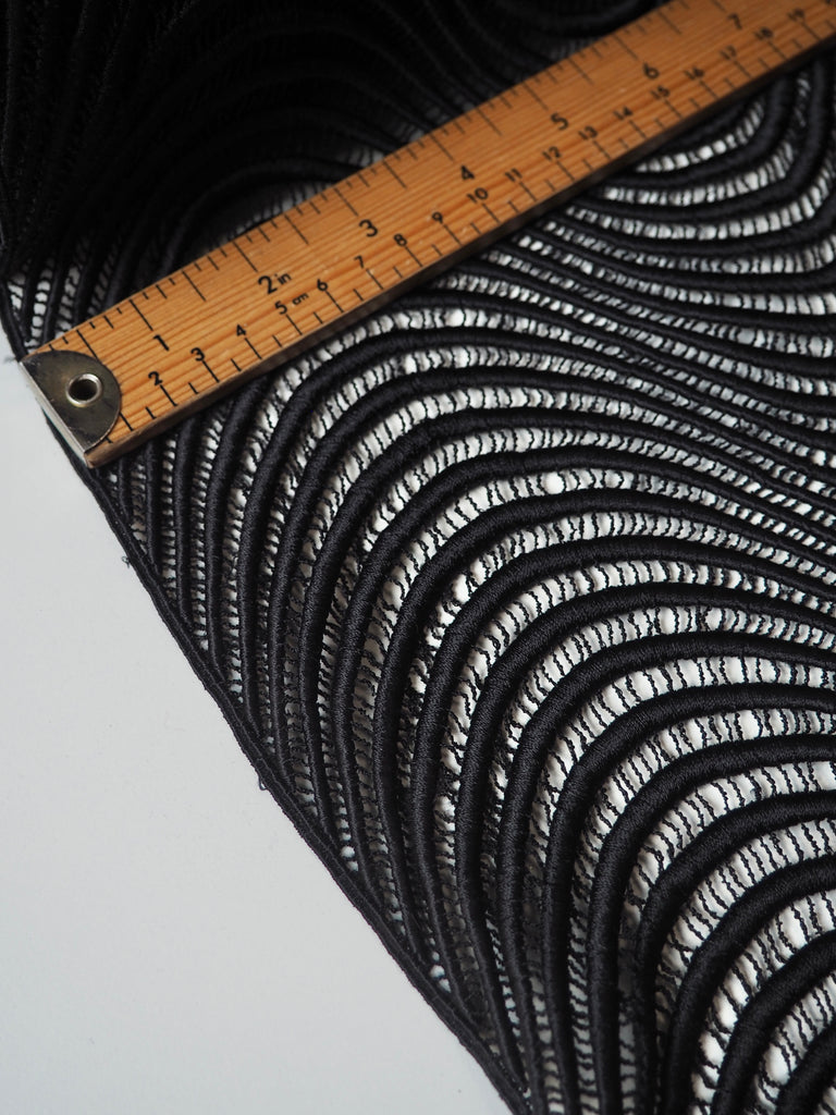 Black Wave Guipure Lace