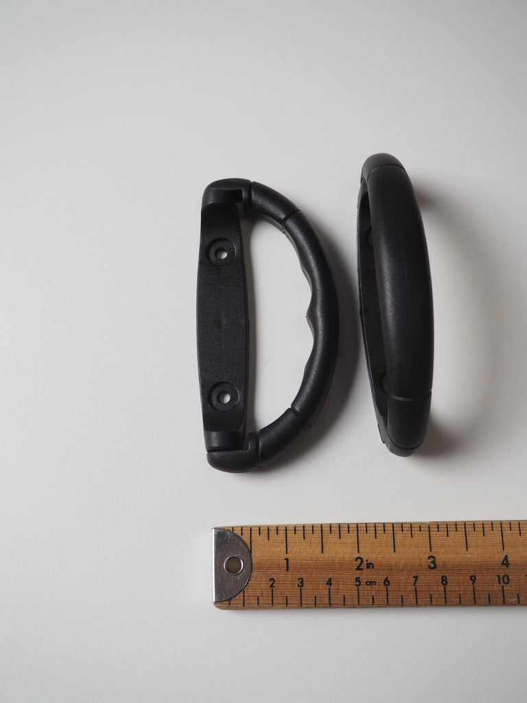 Black Round Plastic Bag Handles 11.5cm