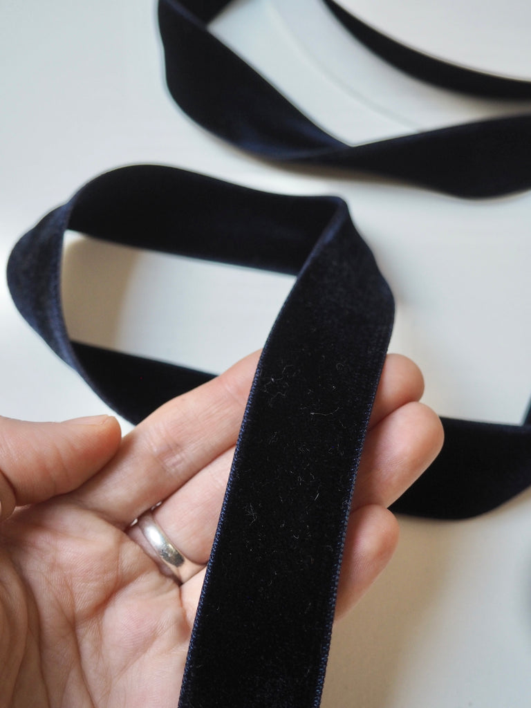 Le Claudel Midnight Double Faced Velvet Ribbon 24mm