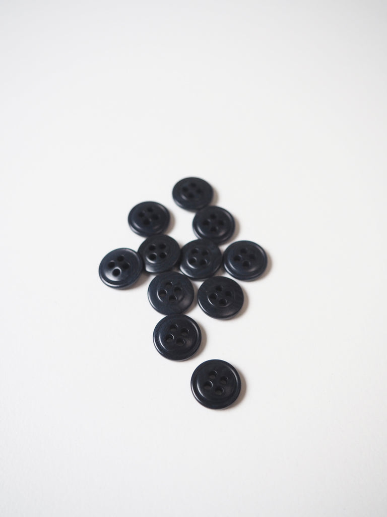 FOLK Rounded-rim Corozo Buttons 10mm/16L