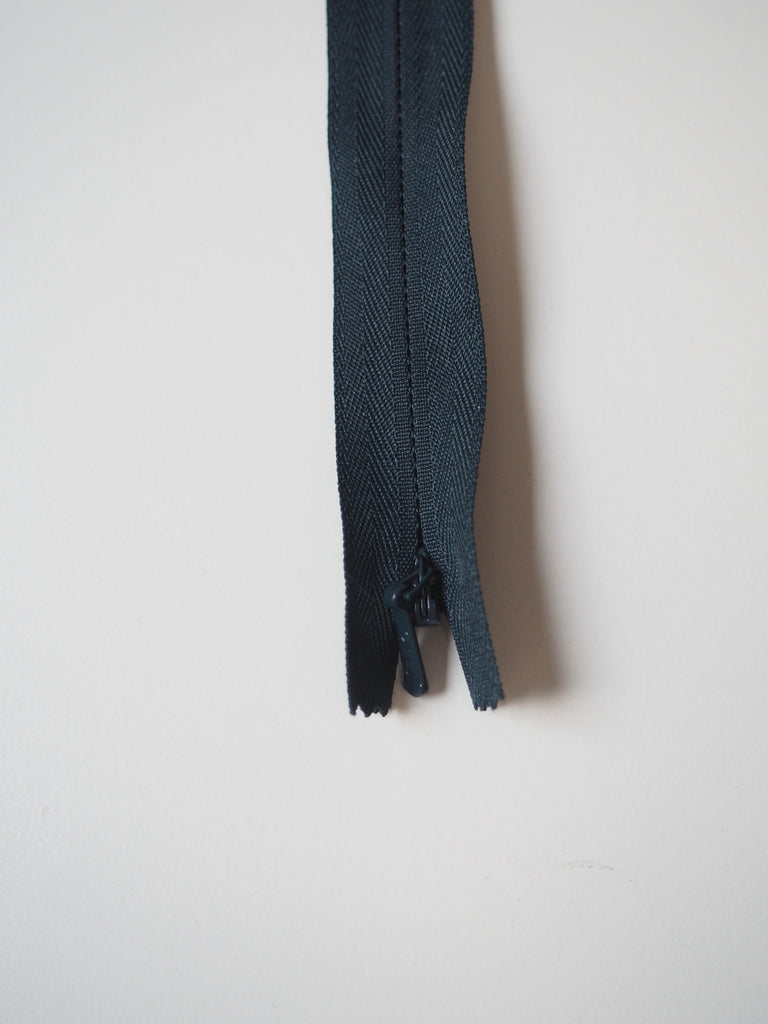 YKK 25cm/10inch Invisible Zips