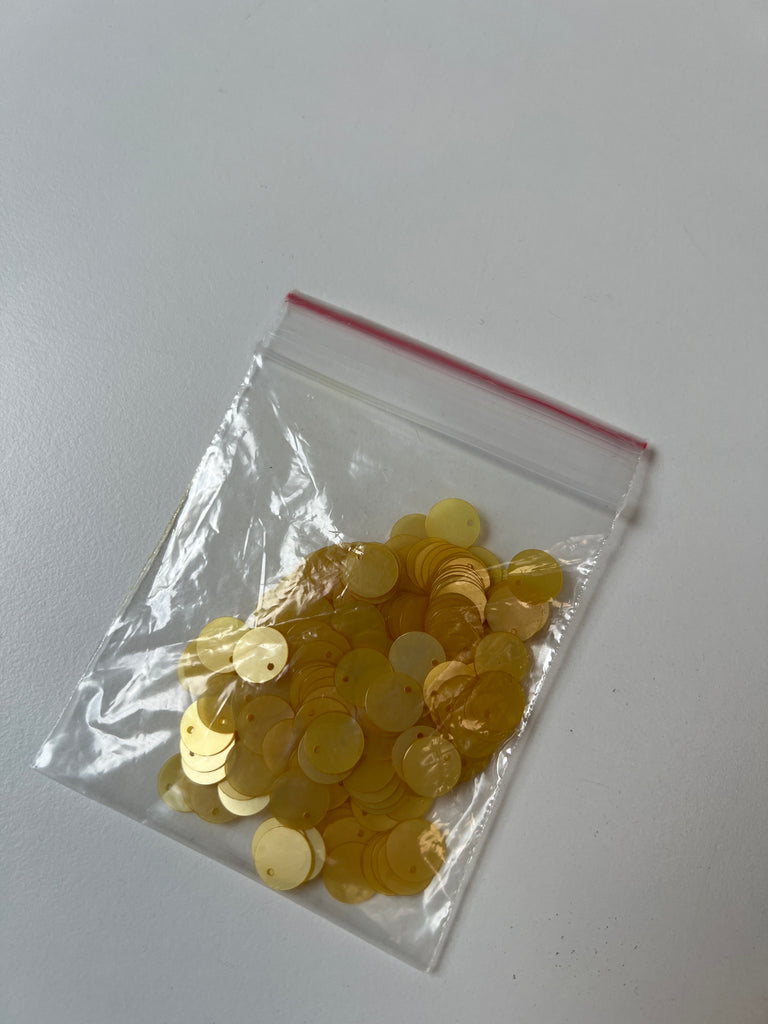 Yellow Sequins 7g