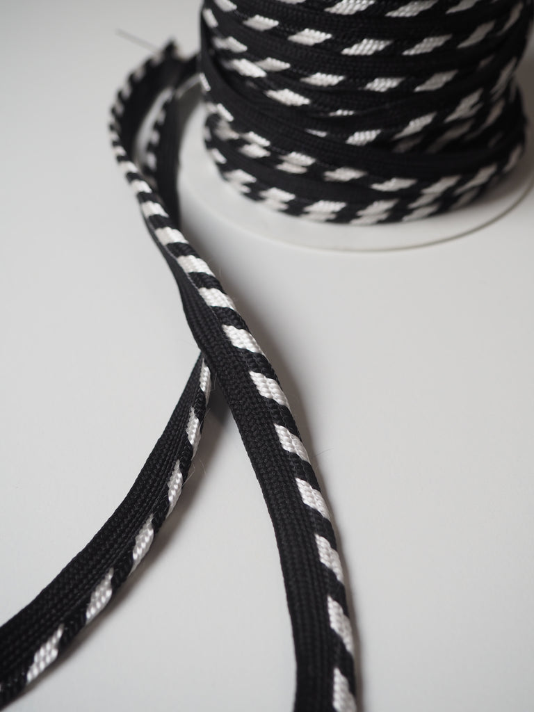 White and Black Stripe Knit Piping 10mm