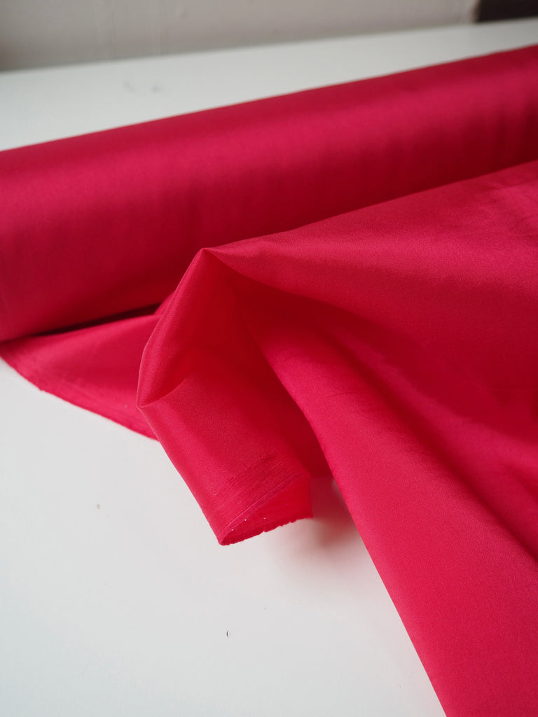 Scarlet Stretch Acetate Satin Lining