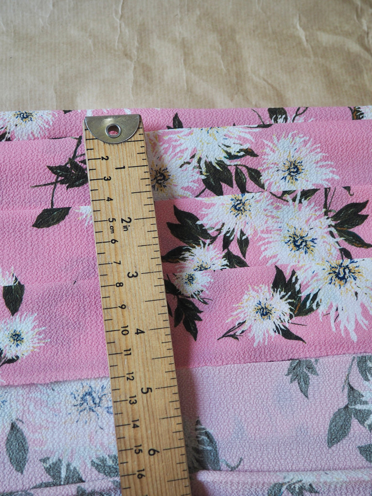 Pink Floral Crinkle Crepe Knife Pleated Pieces