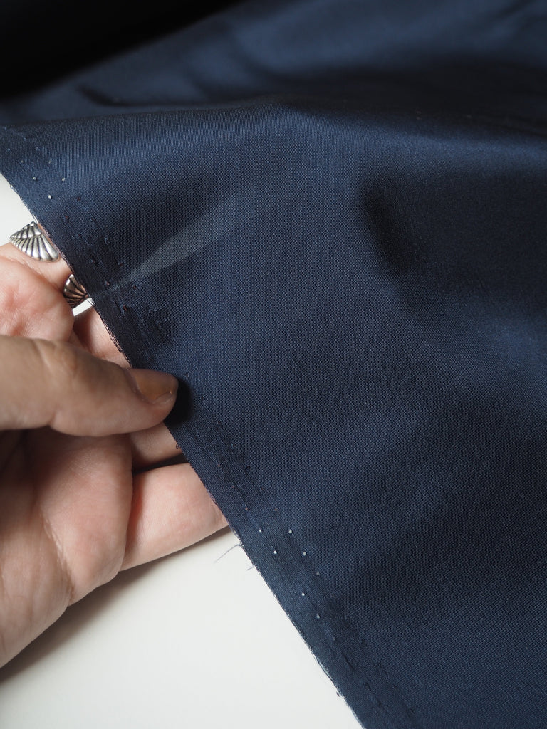 Navy Acetate/Polyester Lining