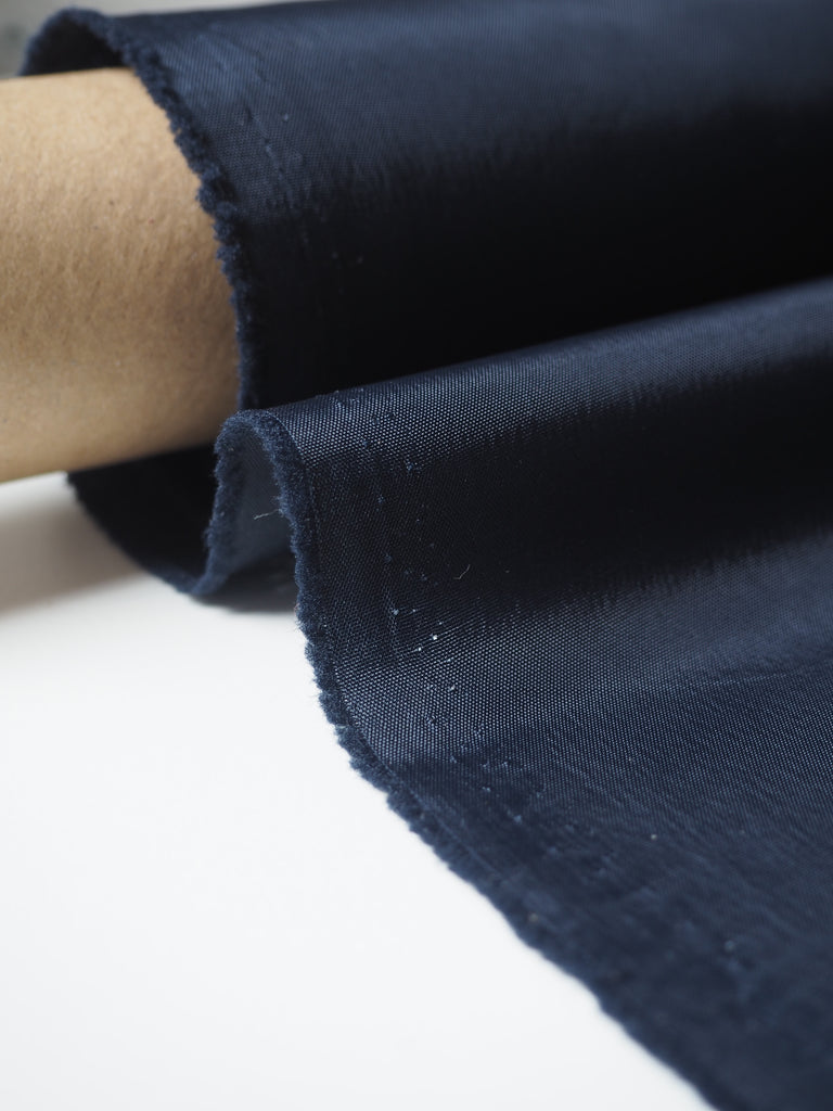 Navy Poly/Nylon Lining