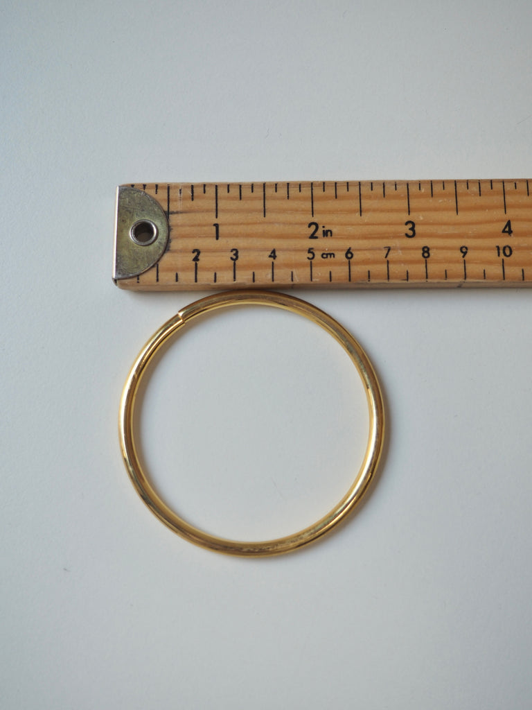 Gold Metal Ring 7cm