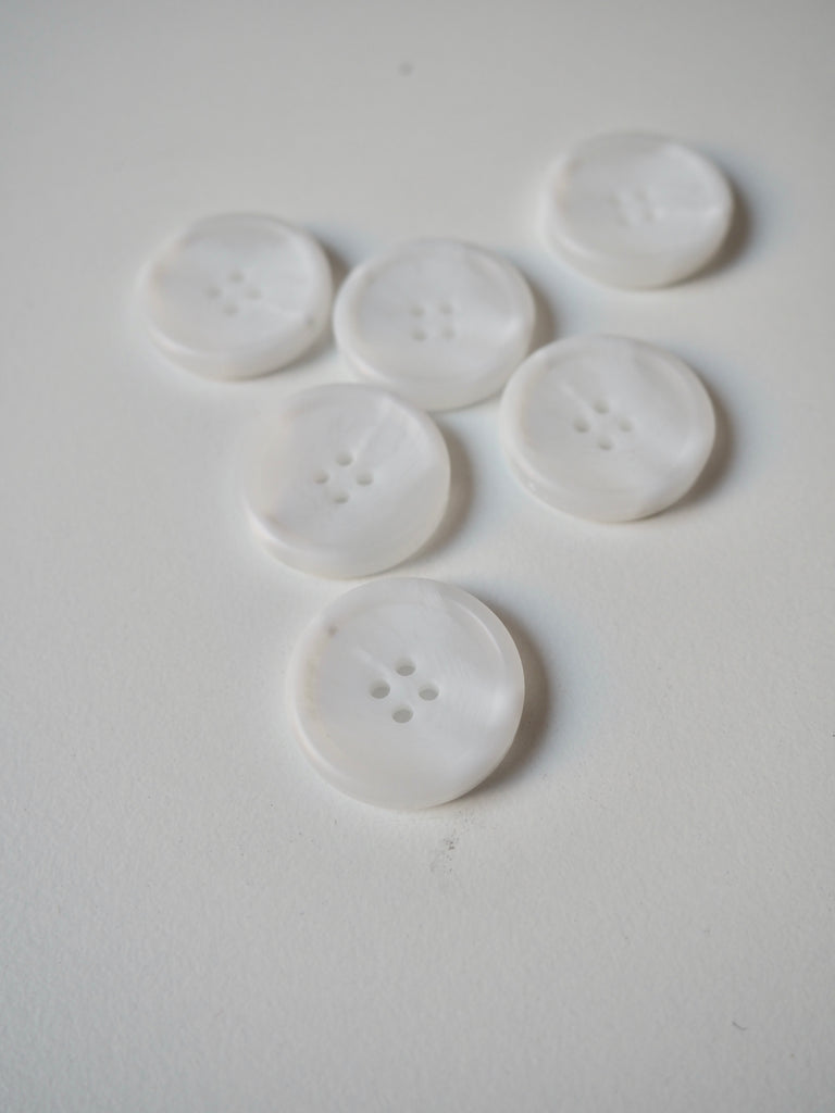 Branded Optic White Faux Horn Buttons 23mm