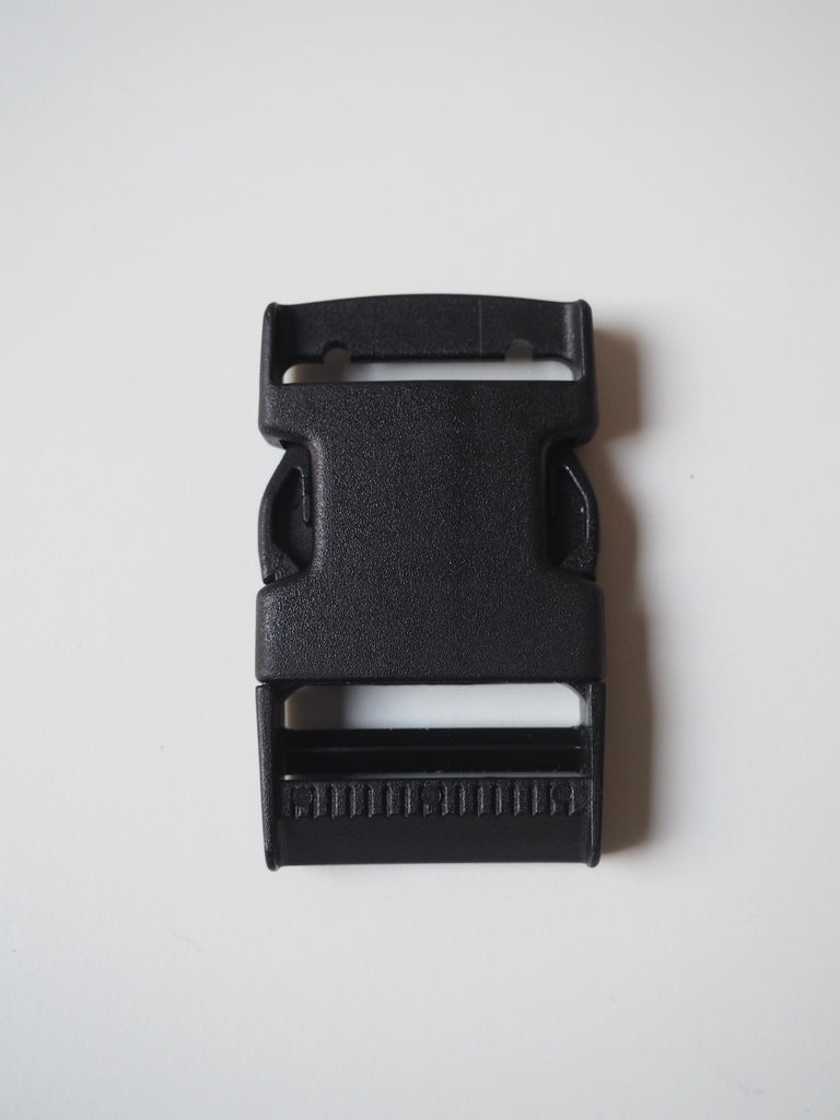 Black Squared Side Release Buckle 40mm