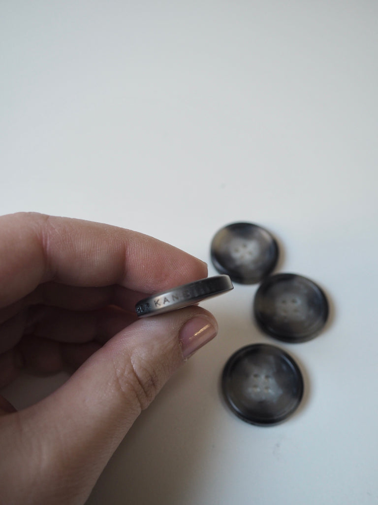 Branded Grey Horn Buttons 26mm