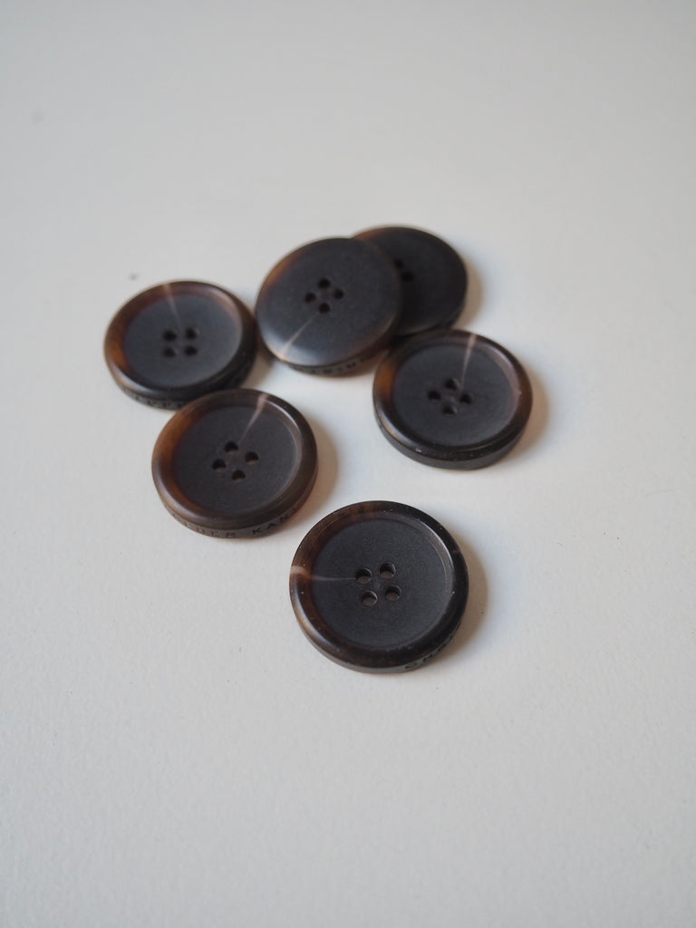 Branded Brown Faux Horn Buttons 20mm