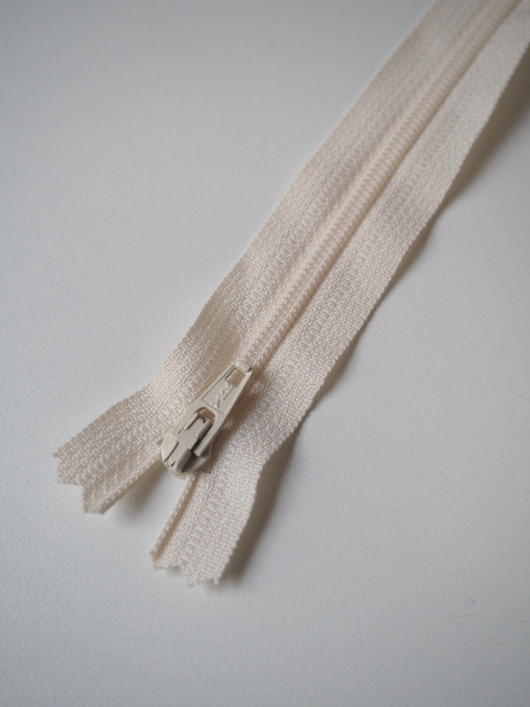 YKK 25cm/10inch Standard Zips