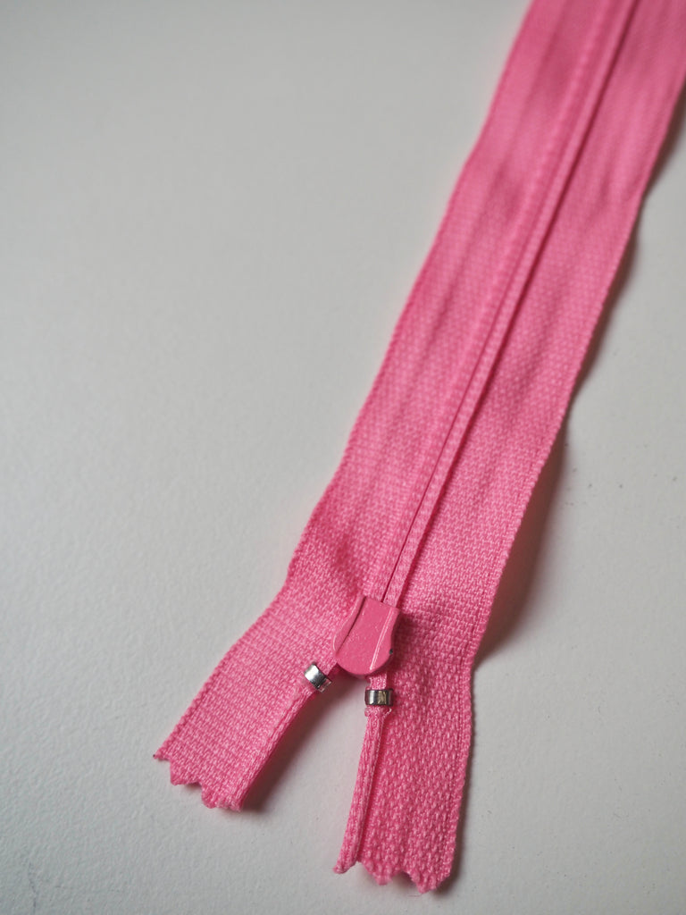 22cm/8.5inch Concealed Plastic Teeth Zips