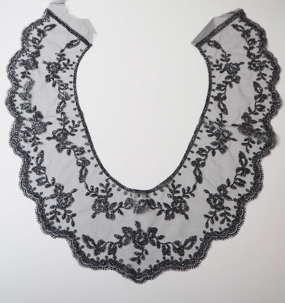 Black Lurex Rose Garland Scallop Lace Collars