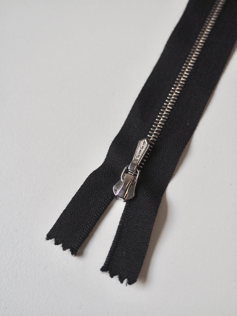 Riri 20cm/8inch Black Narrow Metal Teeth Zips