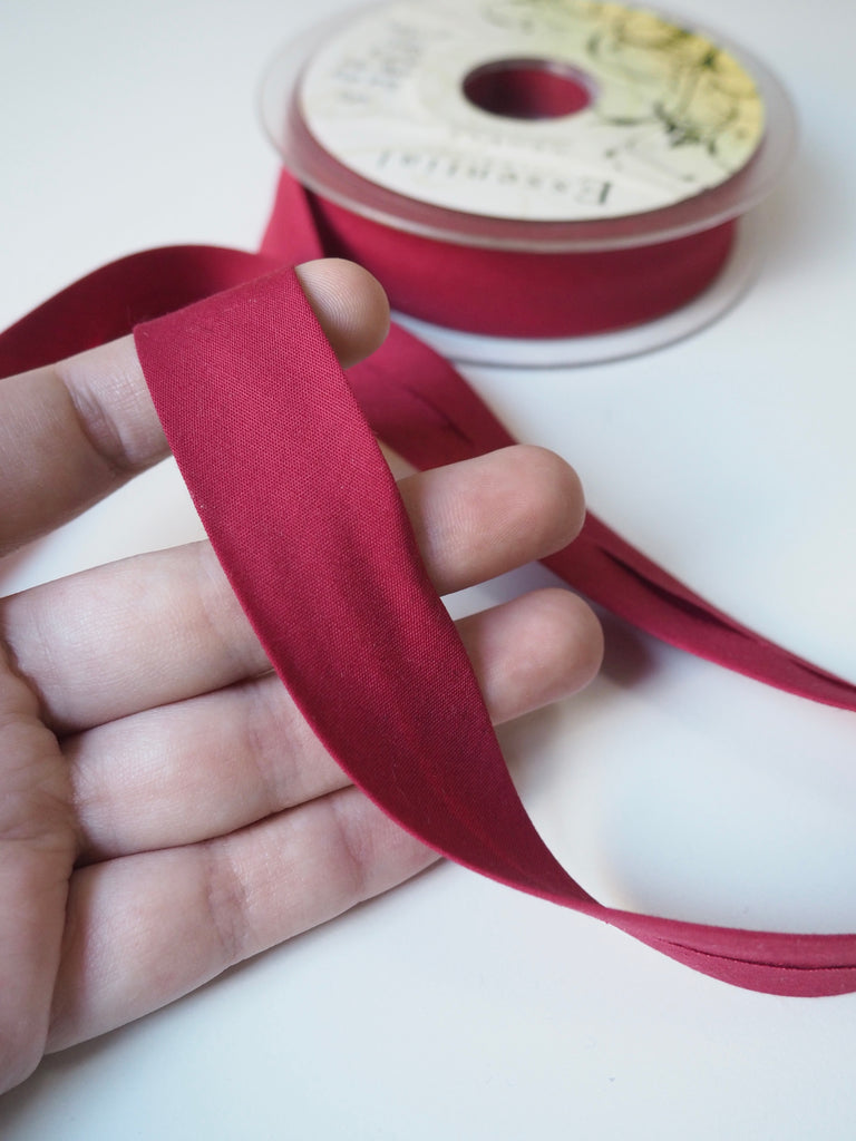 Red Poly-Cotton Bias Binding 12mm