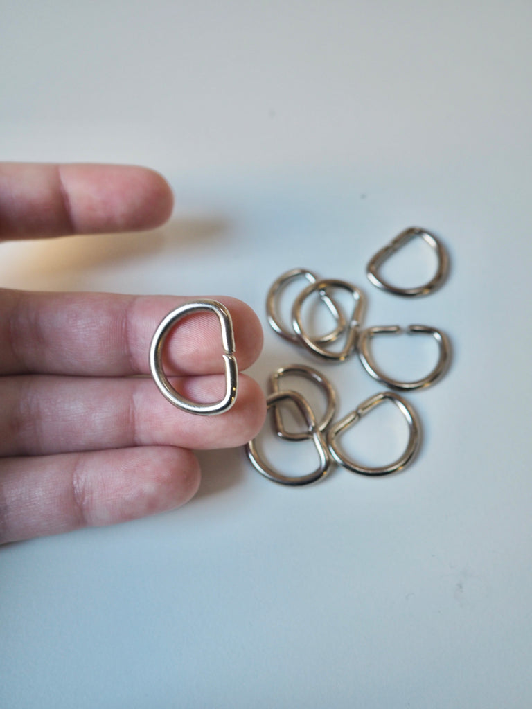 Silver D-ring 23mm