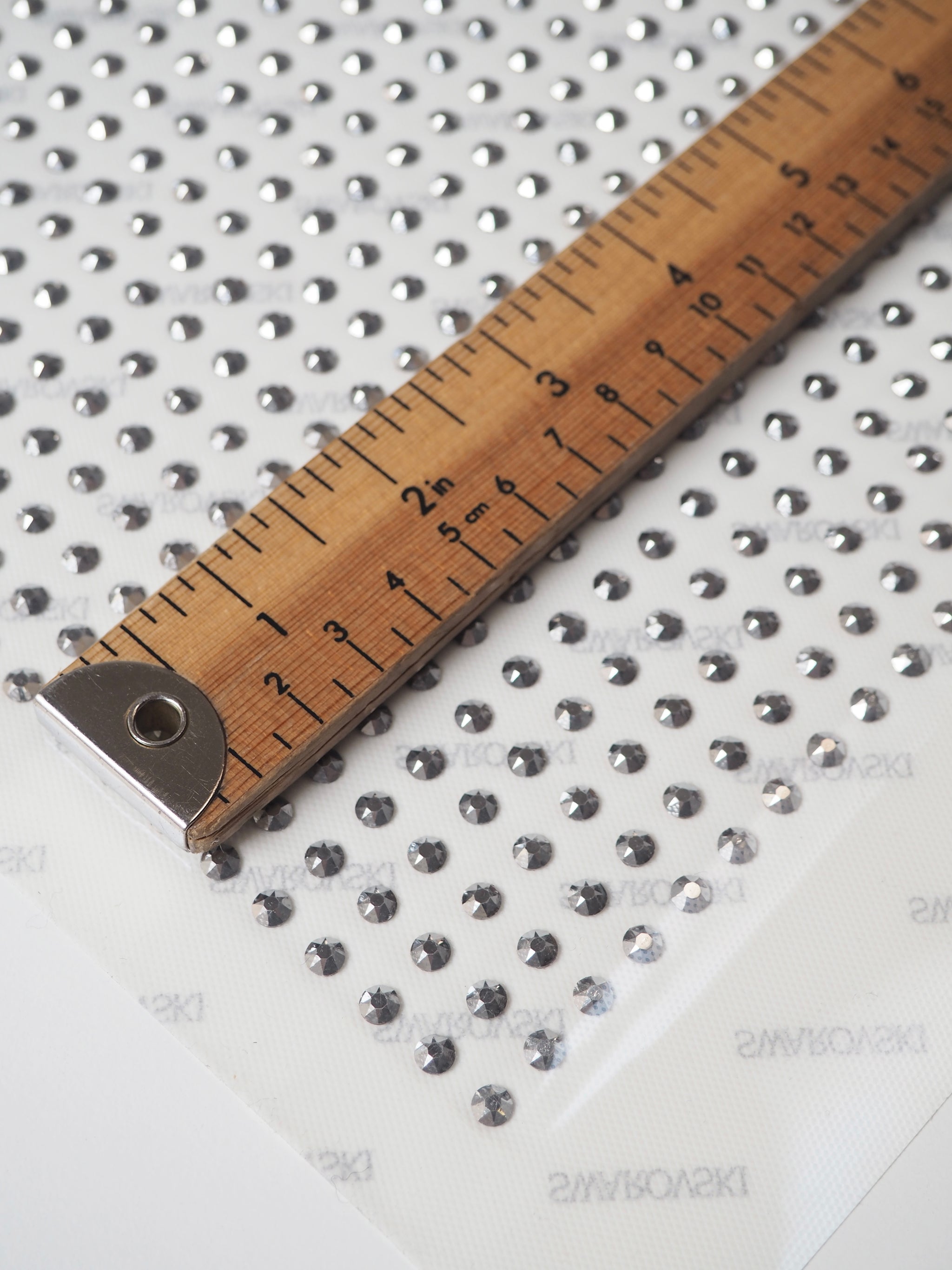 Swarovski Dark Silver Crystal Hotfix Sheet 5mm – The New Craft House