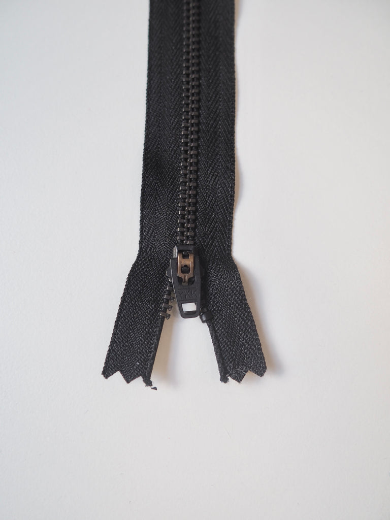 YKK 16cm/6in Narrow Metal Teeth Jeans Zips