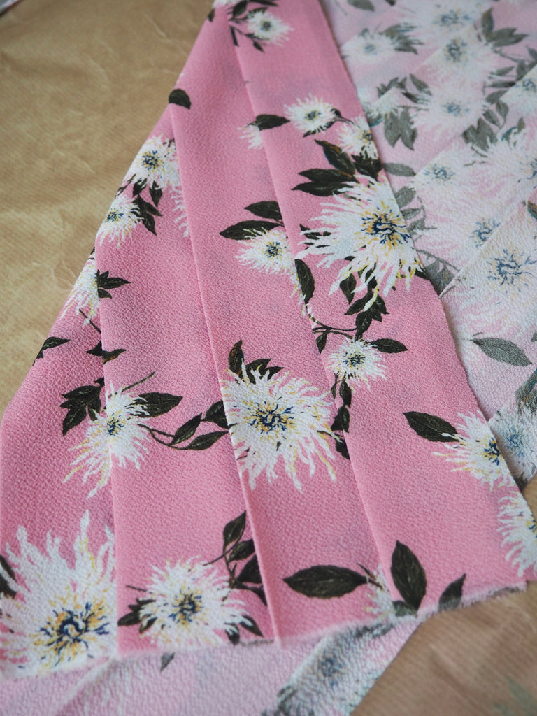 Pink Floral Crinkle Crepe Knife Pleated Pieces