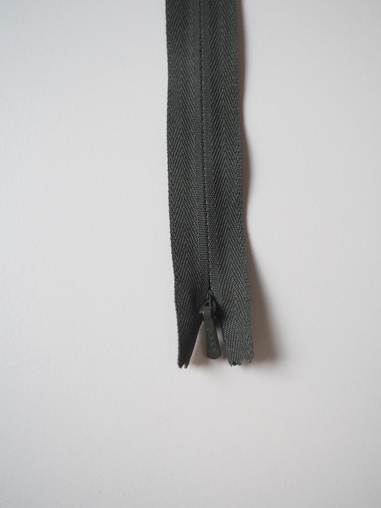 YKK 65cm/25.5inch Invisible Zips