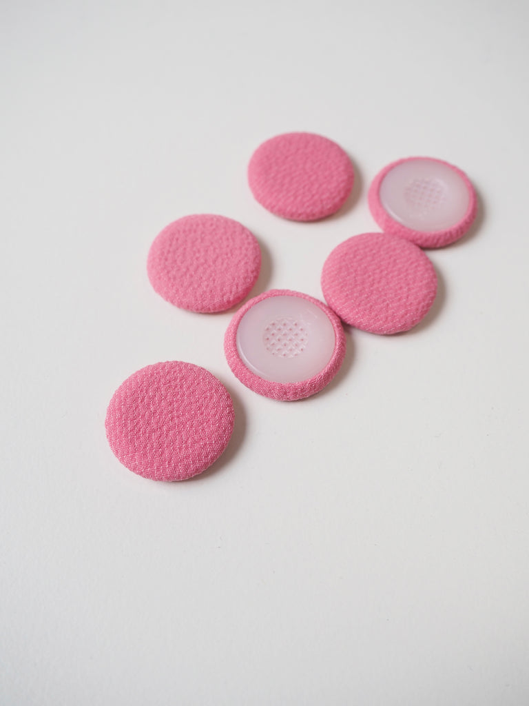 Pink Crepe Covered Buttons 21mm