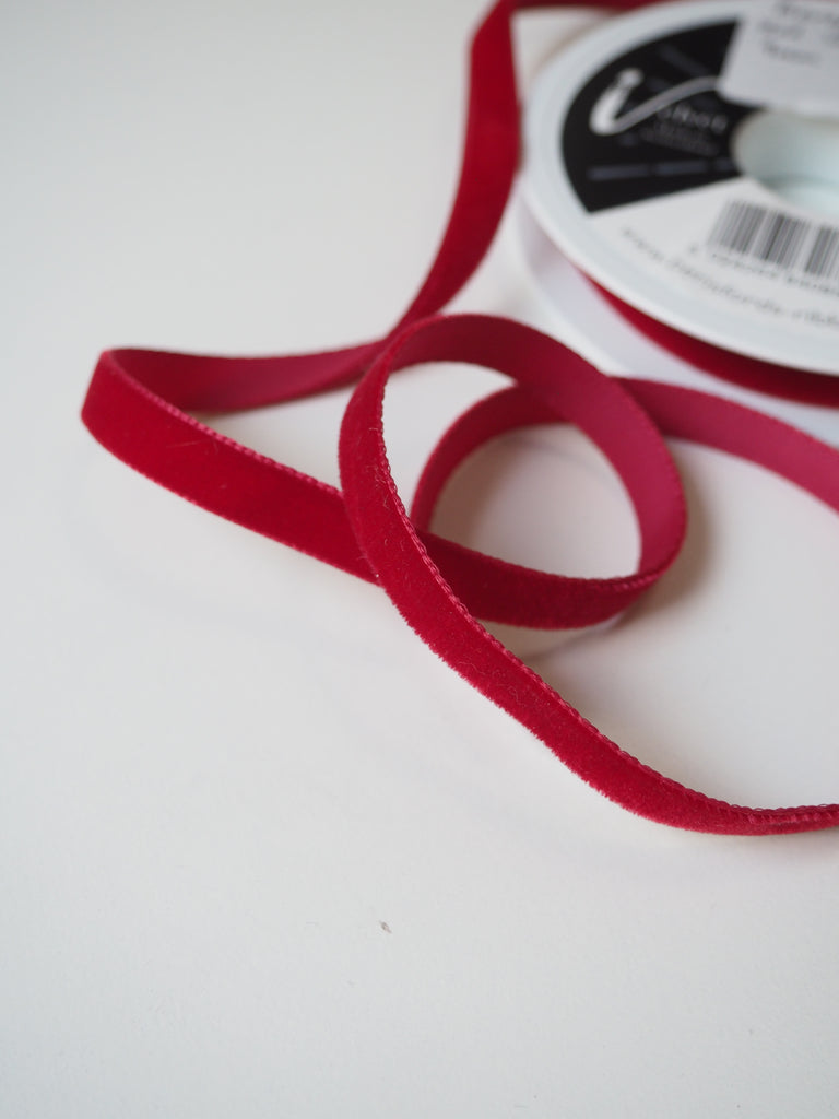 Berisfords Raspberry Red Velvet Ribbon 9mm