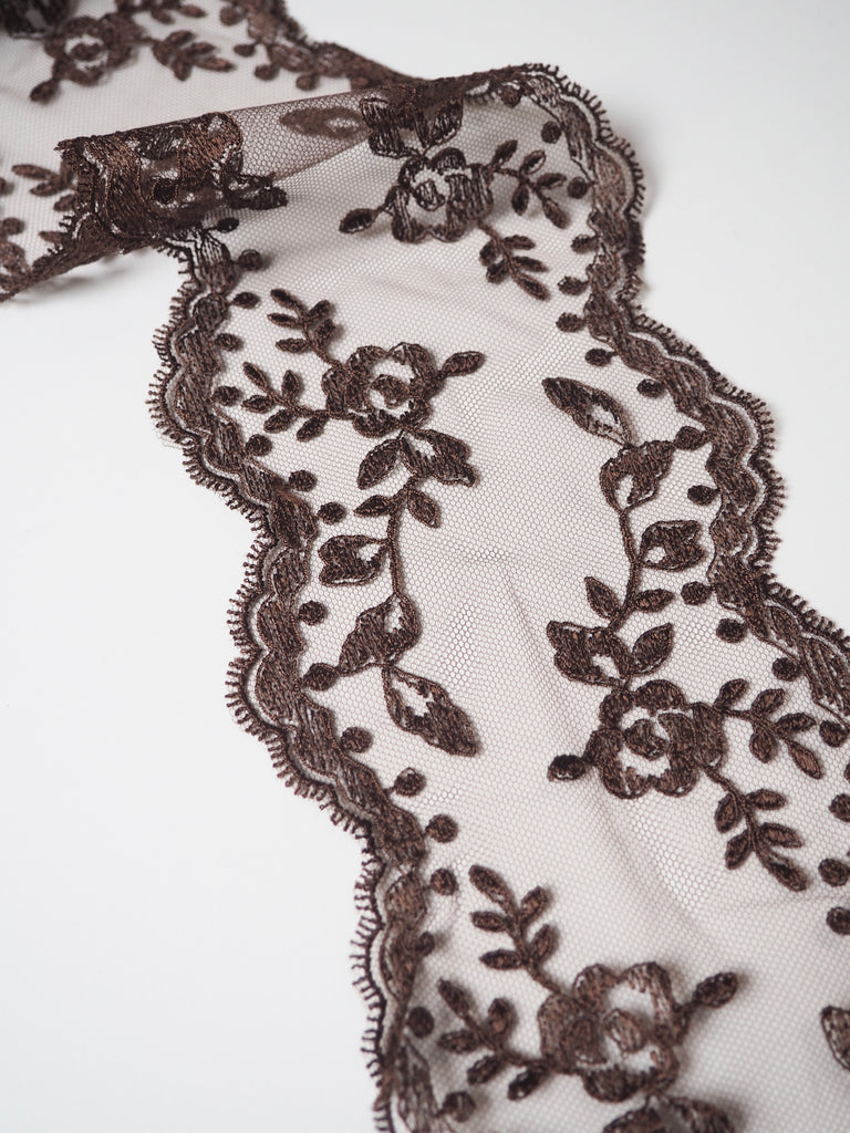 Brown Rose Garland Scallop Lace Trim 10cm