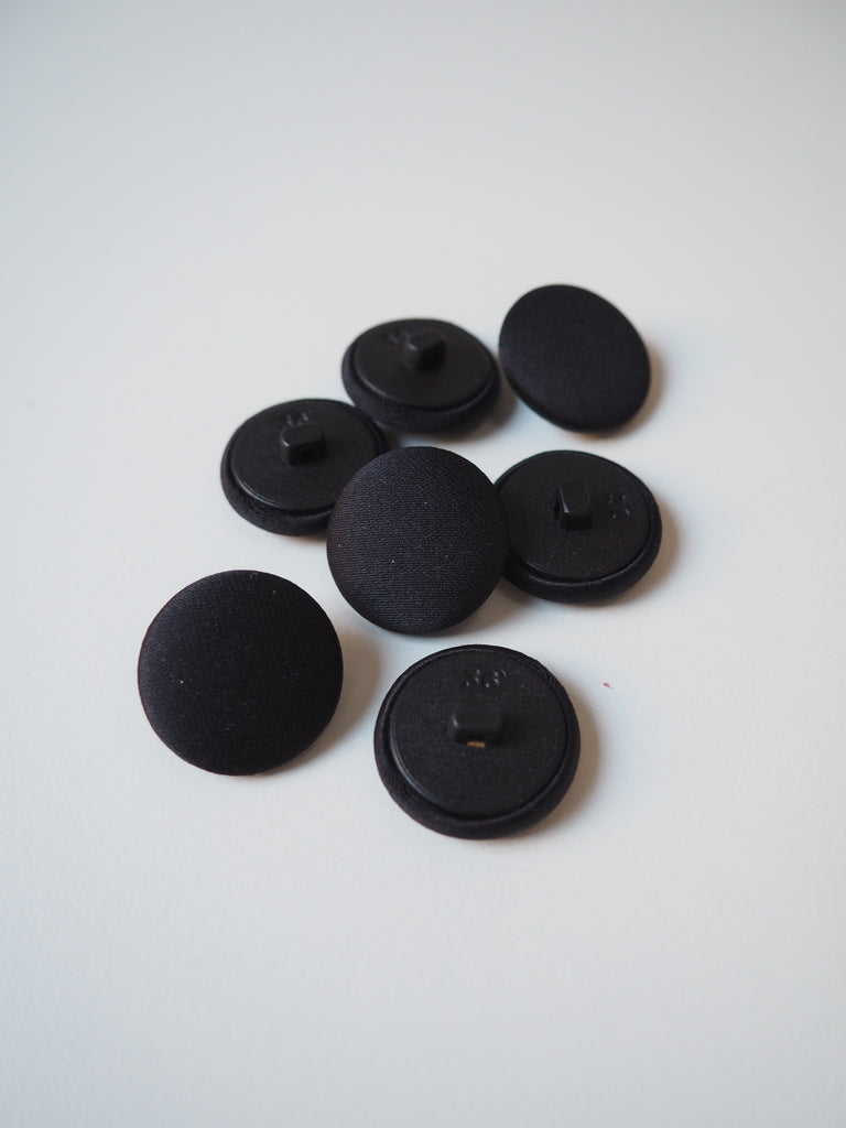 Black Satin Covered Buttons 23mm/36L