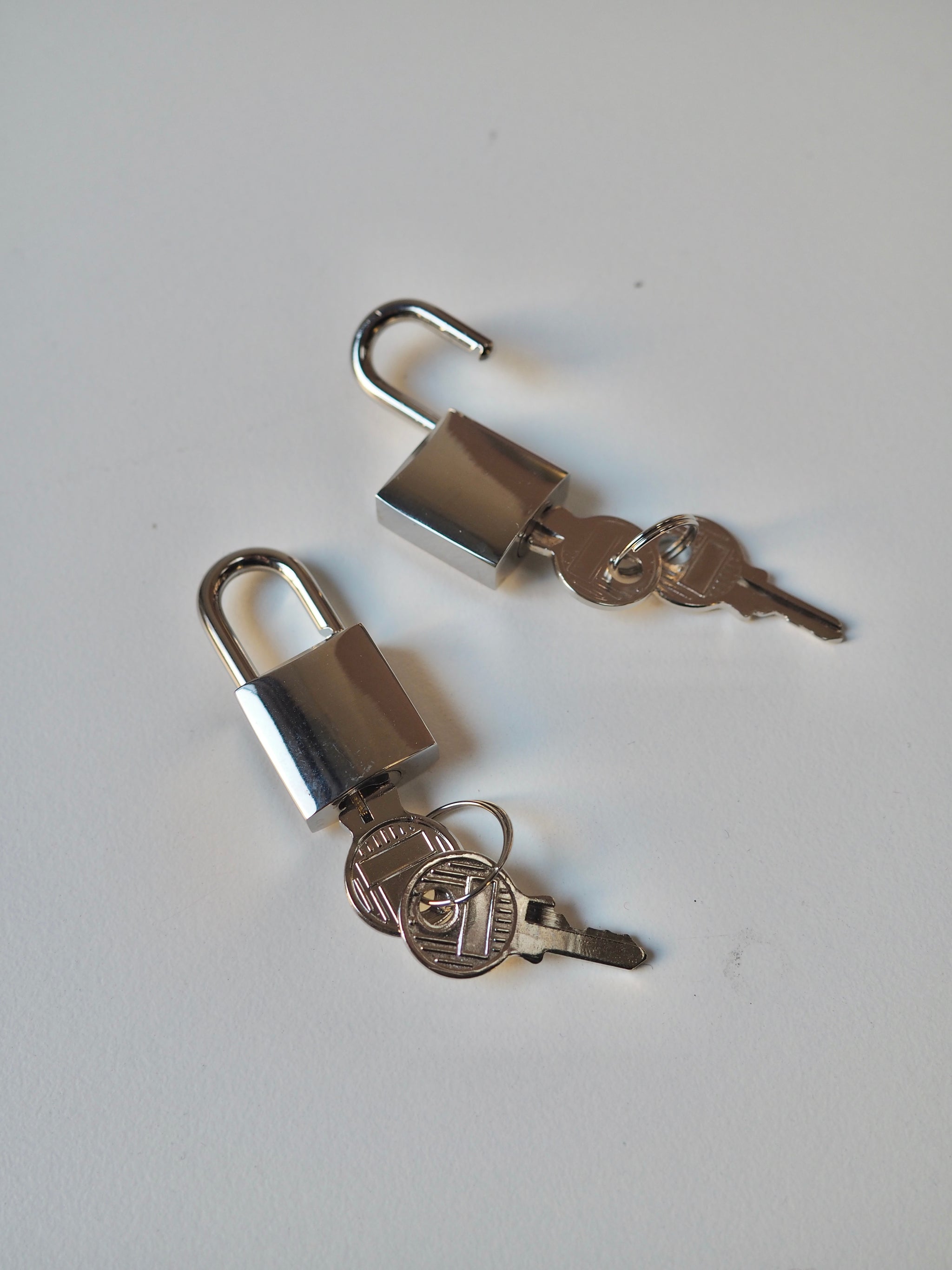 Silver Padlock 35mm – The New Craft House