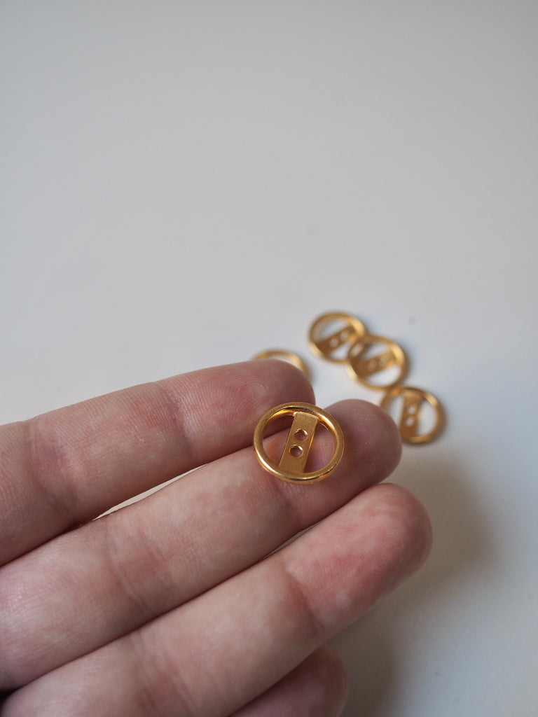 Gold Ring Buttons 15mm/24L