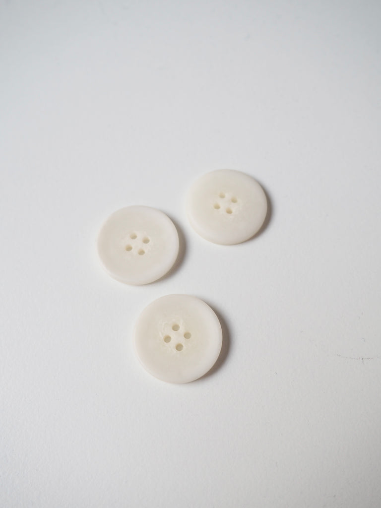 White Ridged Corozo Buttons 21mm/31L