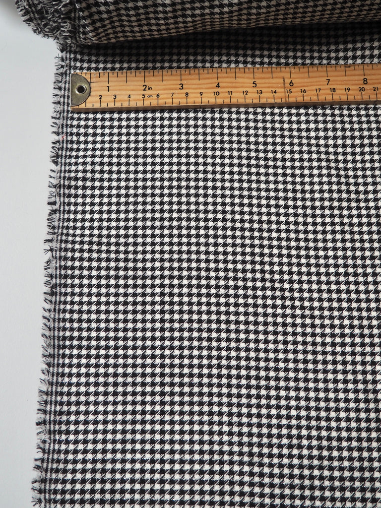 Monochrome Lurex Houndstooth Jacquard