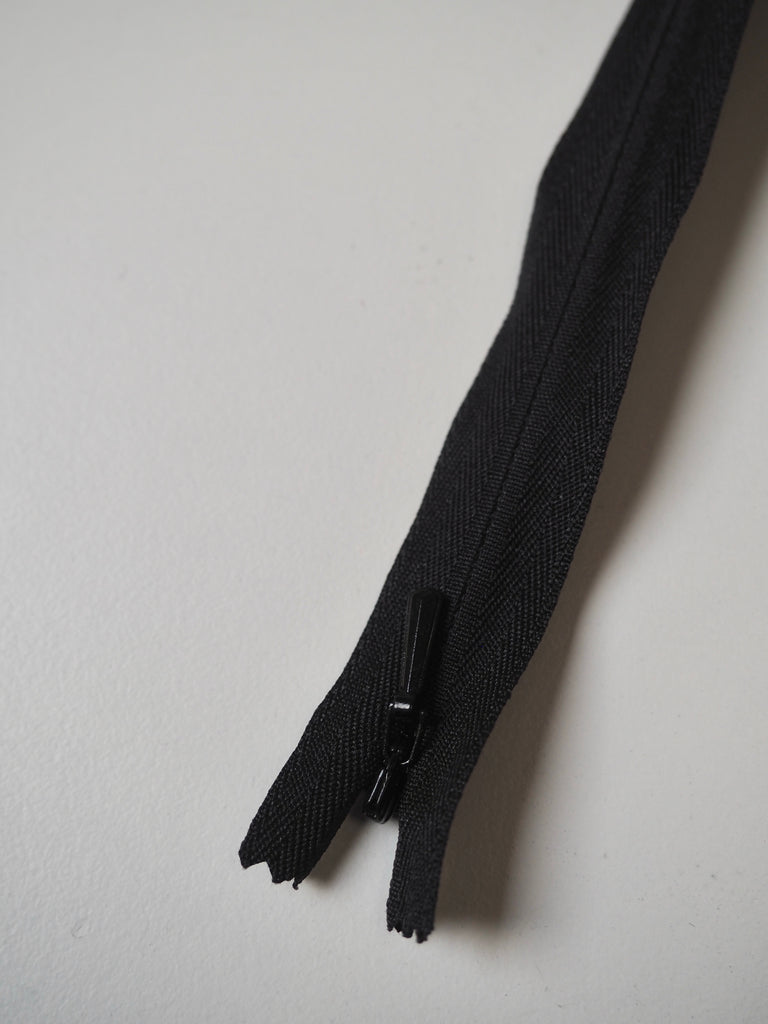 YKK 91cm/36inch Black Invisible Zip