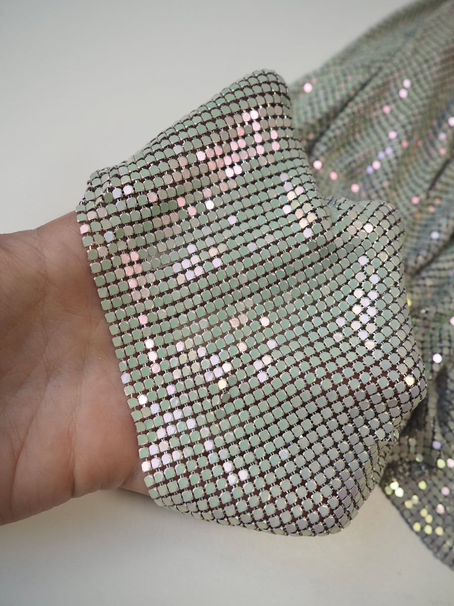 White Opalescent Chainmail – The New Craft House