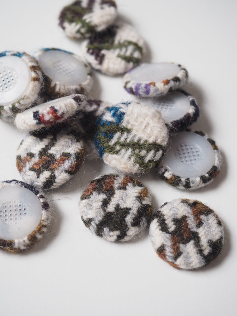 Houndstooth Wool Fabric Covered Buttons 20mm