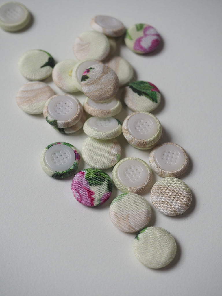 Alcott Satin Crepe Fabric Covered Buttons 12mm
