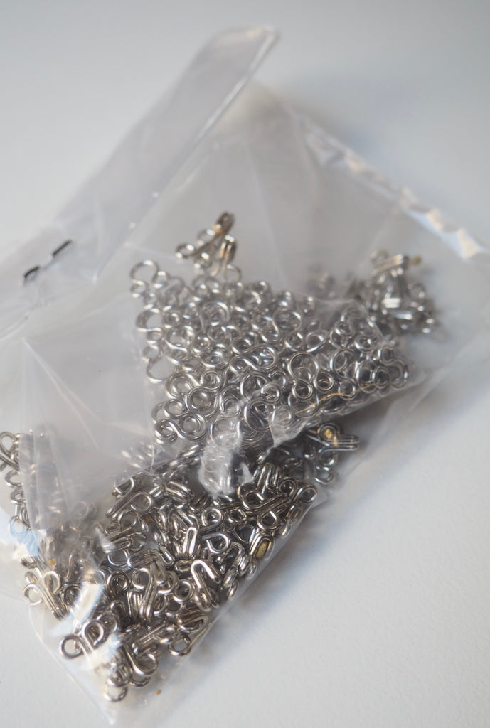 Silver Hook and Eye 7mm - 100 pieces