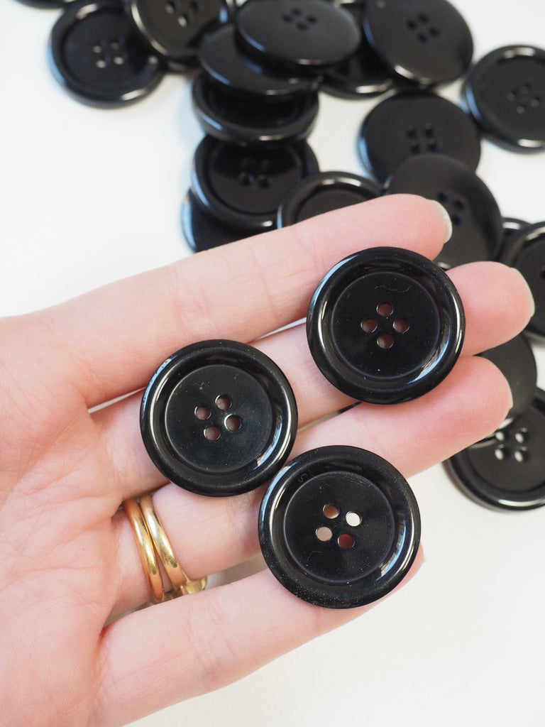 Black Polished Corozo Button 25mm