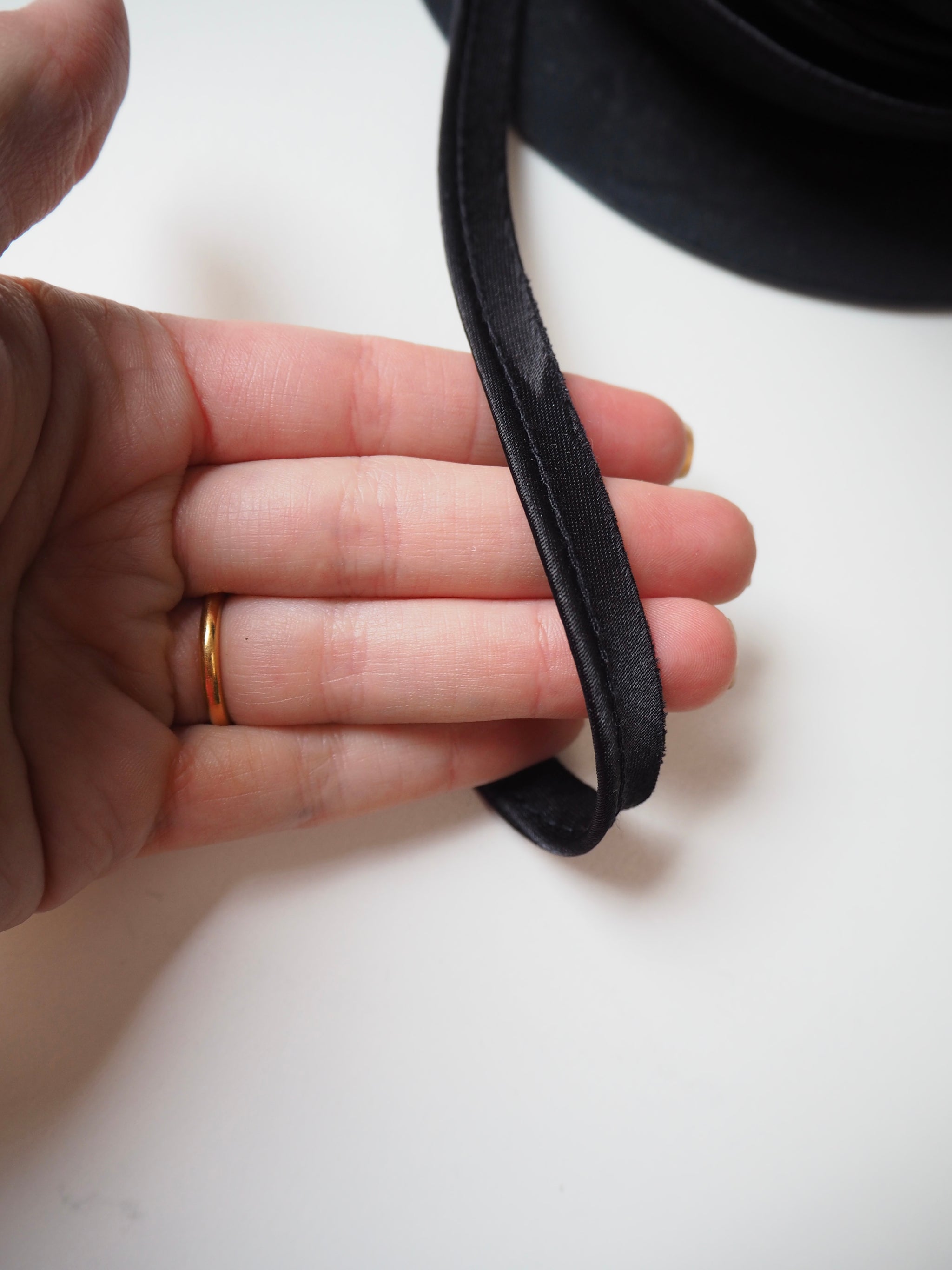 4mm Everlasto Natural Cotton Piping Cord Spool - Various Sizes