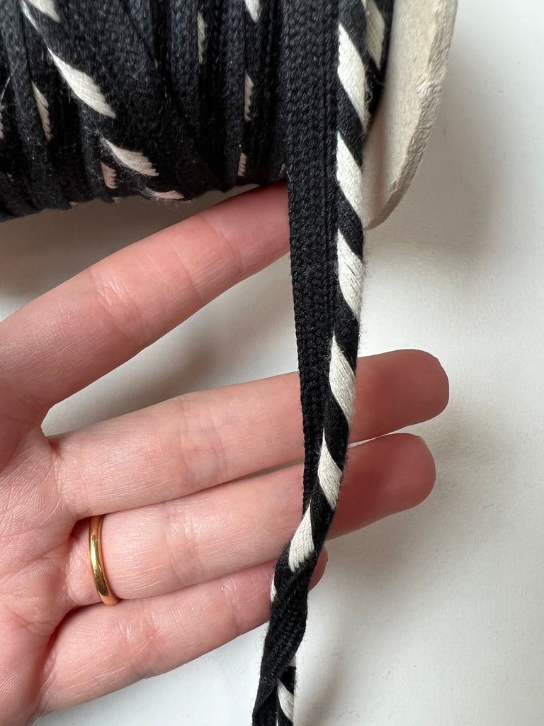 White and Black Stripe Woven Piping 10mm