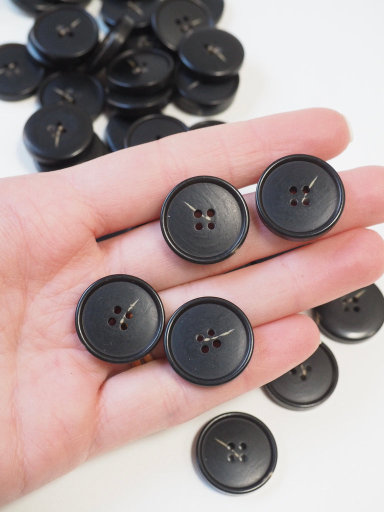 Dark Faux-Horn Plastic Button 20mm