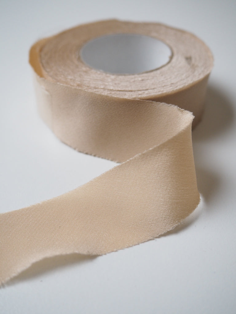 Biscotti Silk Crepe de Chine Bias Tape 20m Roll