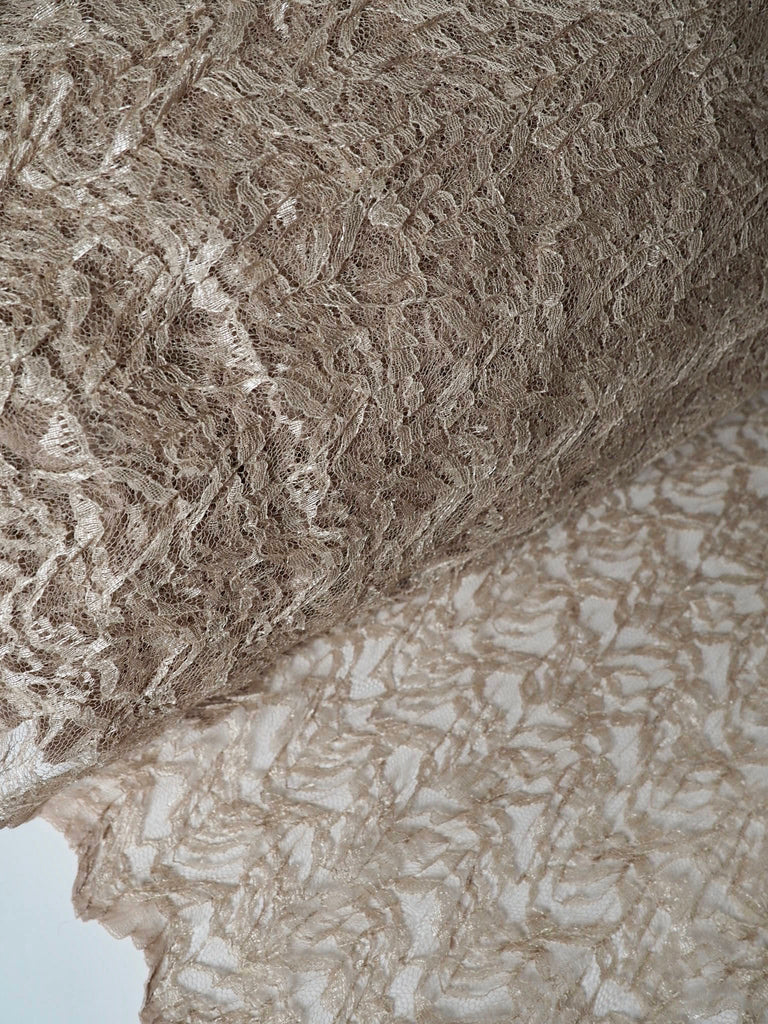 Aura Coffee Scalloped Crinkle Lace