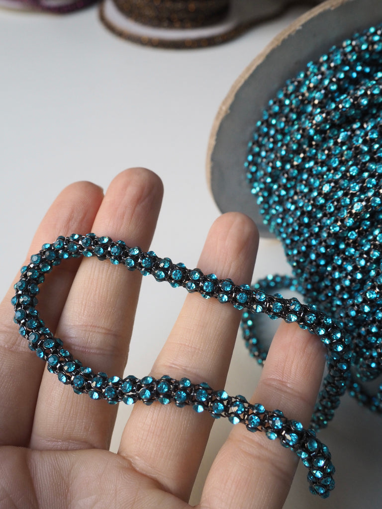 Turquoise Crystal Tube Chain Trim - 7mm