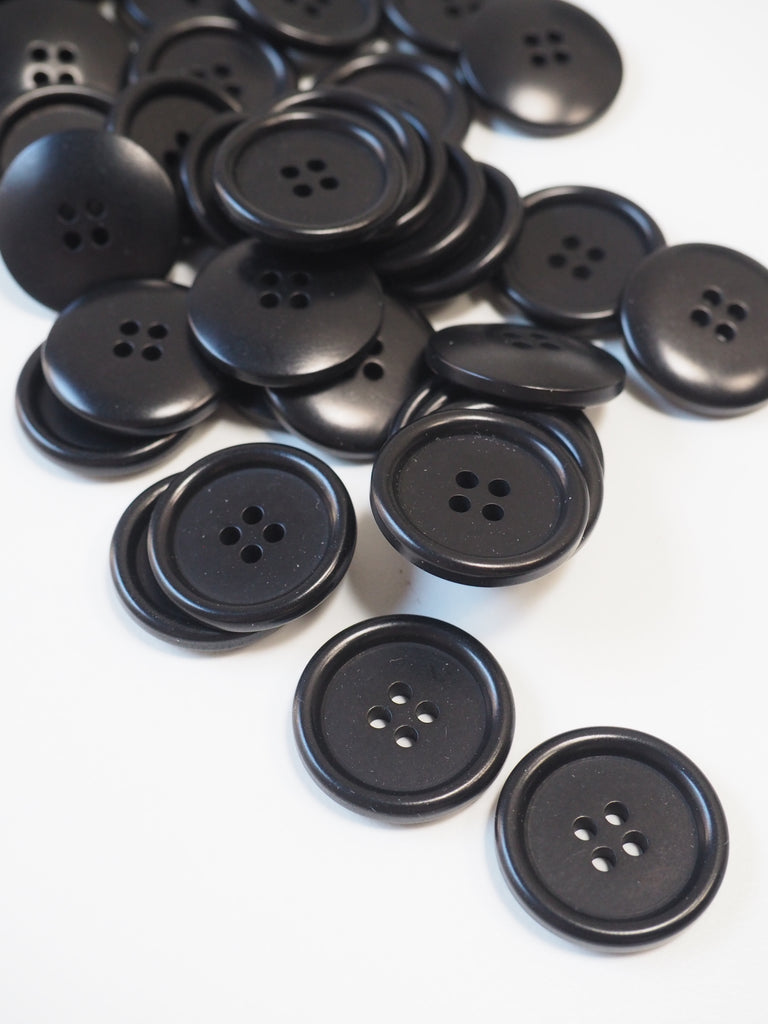 Black Corozo Button 23mm